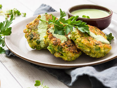 Broccoli Cakes with Herb-Yogurt Dipping Sauce